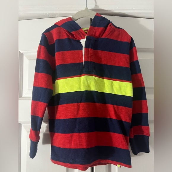 Mini Boden Other - Mini Boden Red Navy Striped Hoodie with Yellow Accent Hooded Rugby 4-5Y 💯 Cotton